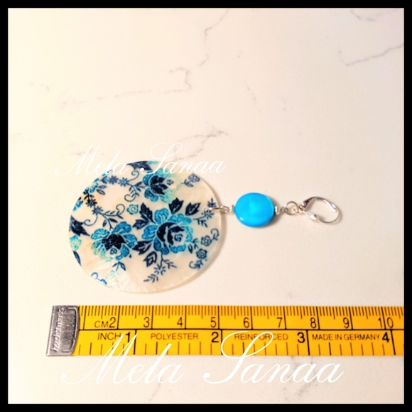 3/$30 ✨Capiz Shell Vintage Boho Dangle Drop Earring✨ - Picture 5 of 5